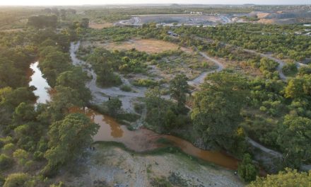 Agua rojiza en río Sabinas no representa riesgo sanitario
