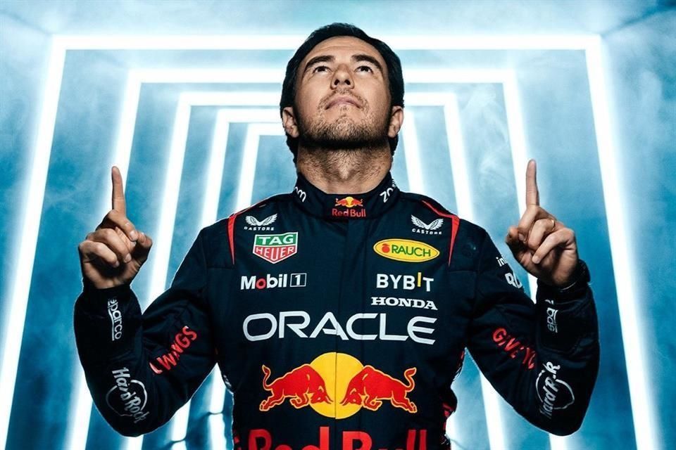 La polémica continúa: Vettel regresaría a Red Bull para reemplazar a Checo Pérez