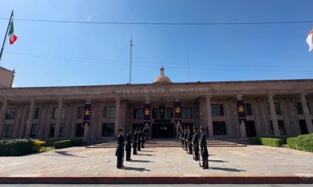 Toma Estado Mayor Presidencial Sede del Congreso Local