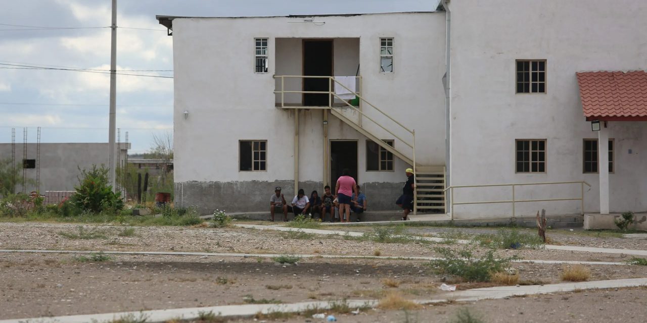 Habilitan capilla como albergue para migrantes en Nueva Rosita