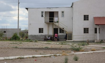 Habilitan capilla como albergue para migrantes en Nueva Rosita