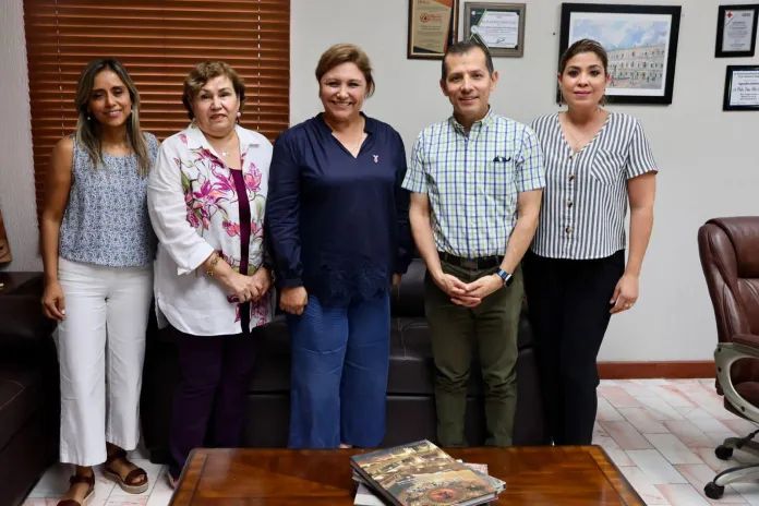 Diana Haro refrenda apoyo a grupos vulnerables