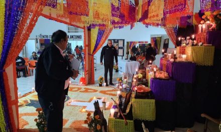 Organizan muestra de altares de muertos en Acuña