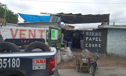 Entregan certificaciones y estímulos a escuelas públicas de Torreón