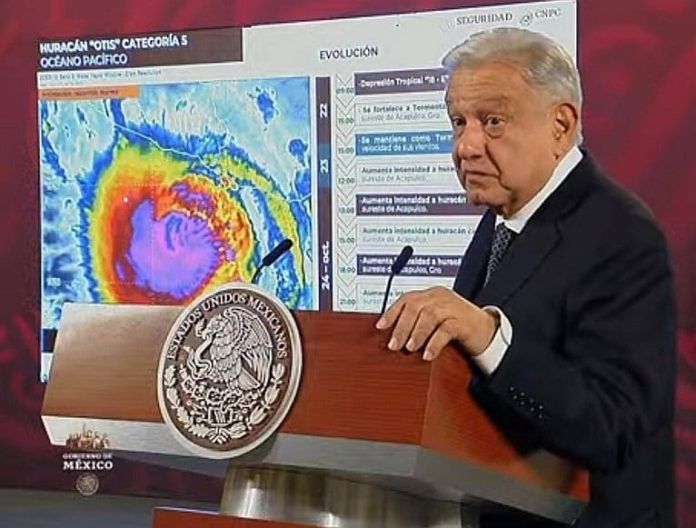 Propone AMLO al Poder Judicial que los 15 mil mdp del recorte a fideicomisos sean para damnificados de ‘Otis’