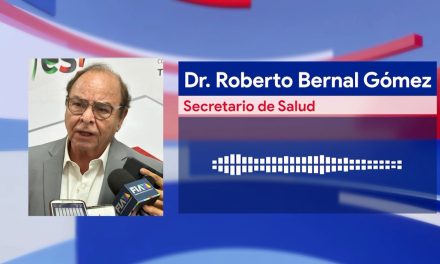 Aplican refuerzo contra Covid en Coahuila