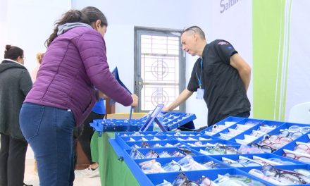 Se ha beneficiado a más de 2 mil personas a través del programa de lentes a bajo costo ‘PRImero tu vista’