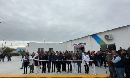 Entrega Gobernador centro comunitario y estación de bomberos en Ciudad Acuña