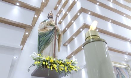 Abarrotan misas en honor a San Judas Tadeo en Saltillo