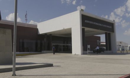 Hay interés de aerolíneas por reanudar vuelos en el Aeropuerto de Ramos Arizpe