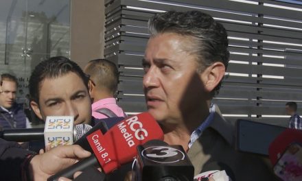 Se solidariza Miguel Mery con PJF