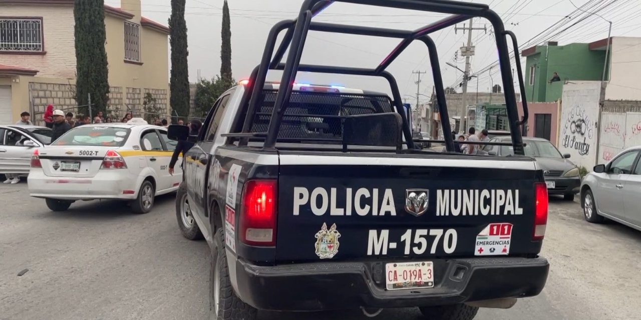 Motociclista termina en el hospital tras accidente