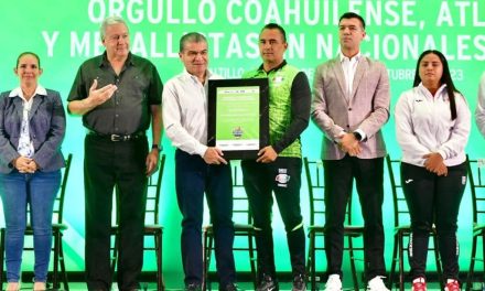 Reconoce gobierno del estado a deportistas