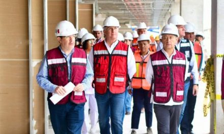 Supervisan avances de nuevo hospital en Torreón