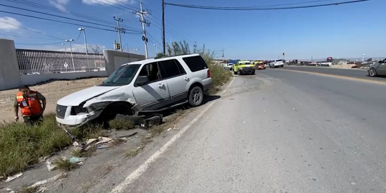 Sale del camino debido a una falla mecánica en Saltillo
