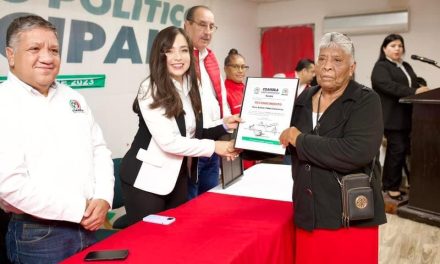 Reconoce PRI Acuña a mujeres funcionarias
