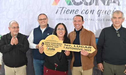 Entrega Ayuntamiento premios de la rifa anual de Acuña