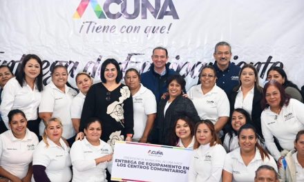 Entrega alcalde equipo a centros comunitarios de Acuña