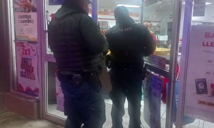 Asalta tienda de conveniencia y huye en bicicleta en Monclova