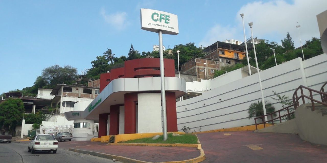 CFE restablece electricidad al 93% en Guerrero