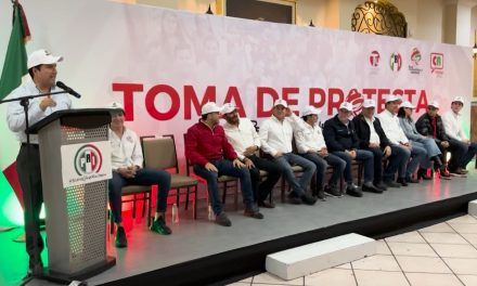 Toman protesta dirigentes de Chaviza Revolucionaria y del Consejo Tecnológico Universitario