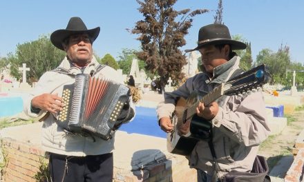 Cobran vida los panteones de Saltillo