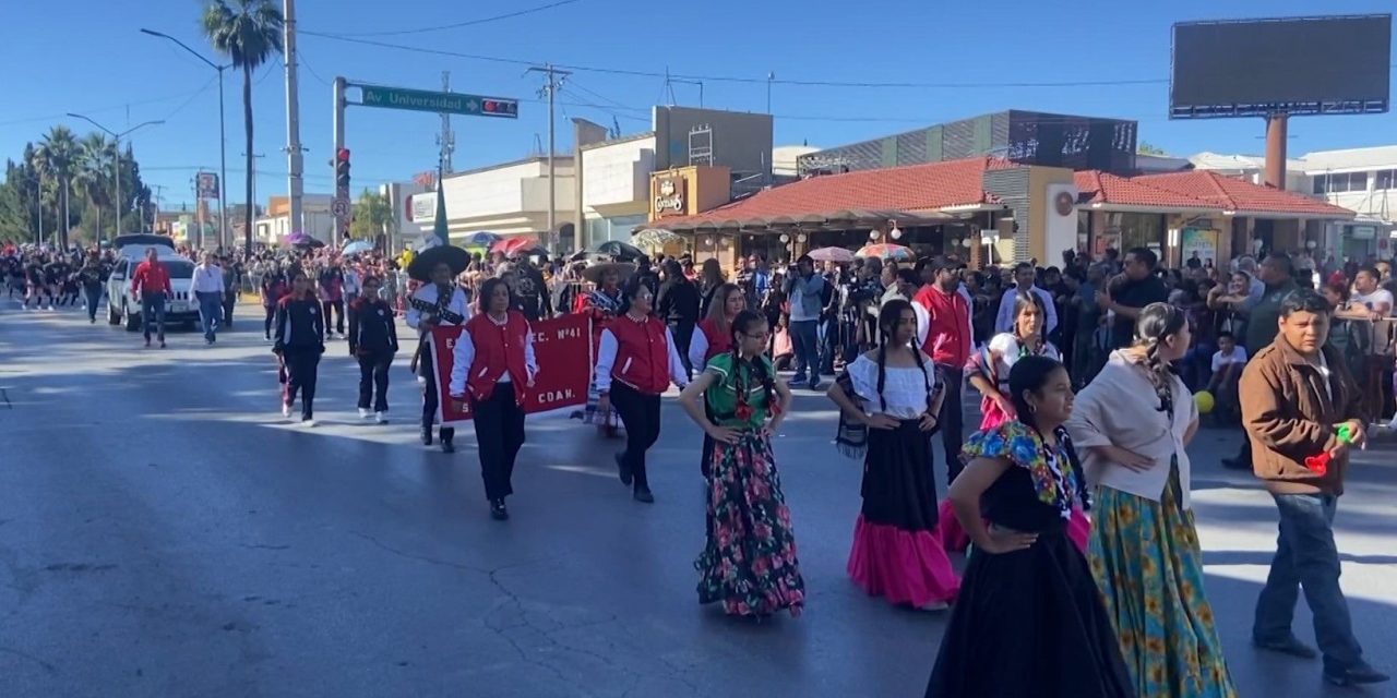 Viven los saltillenses fiesta revolucionaria