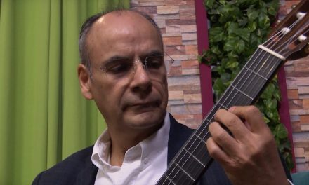 Él es Martín Madrigal; concertista a nivel internacional