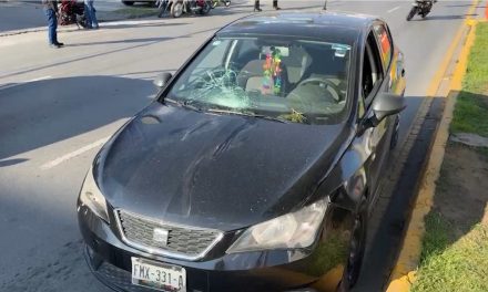 Menor acudía a desfilar y es atropellada en V. Carranza