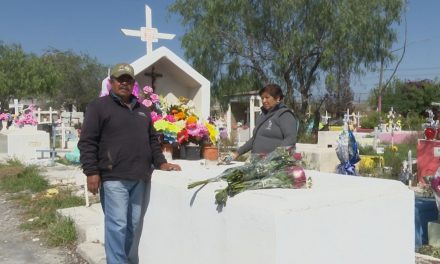 Saltillo: ‘Mi hija después de muerta aún me visita’; madre aún llora su partida