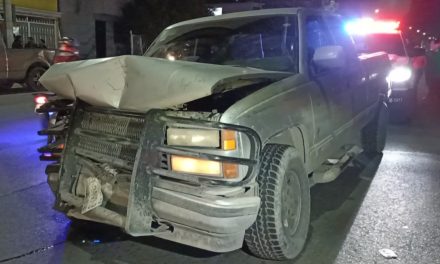 Ebrio causó un choque múltiple en Saltillo