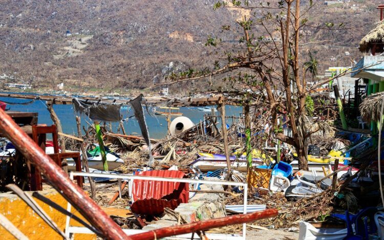 Sin dar explicaciones ‘quitan’ a 45 municipios la declaratoria de emergencia por ‘Otis’