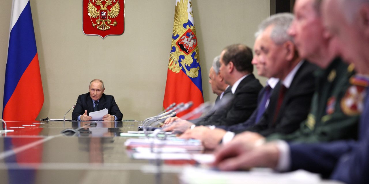 Putin firma ley que revoca la prohibición de los ensayos nucleares