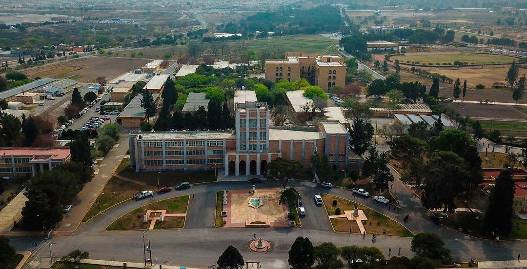 Alumnos de la UAAAN se manifiestan