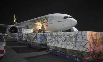 Llegan 600 mil dosis de Sputnik a México para la vacunación contra el Covid-19