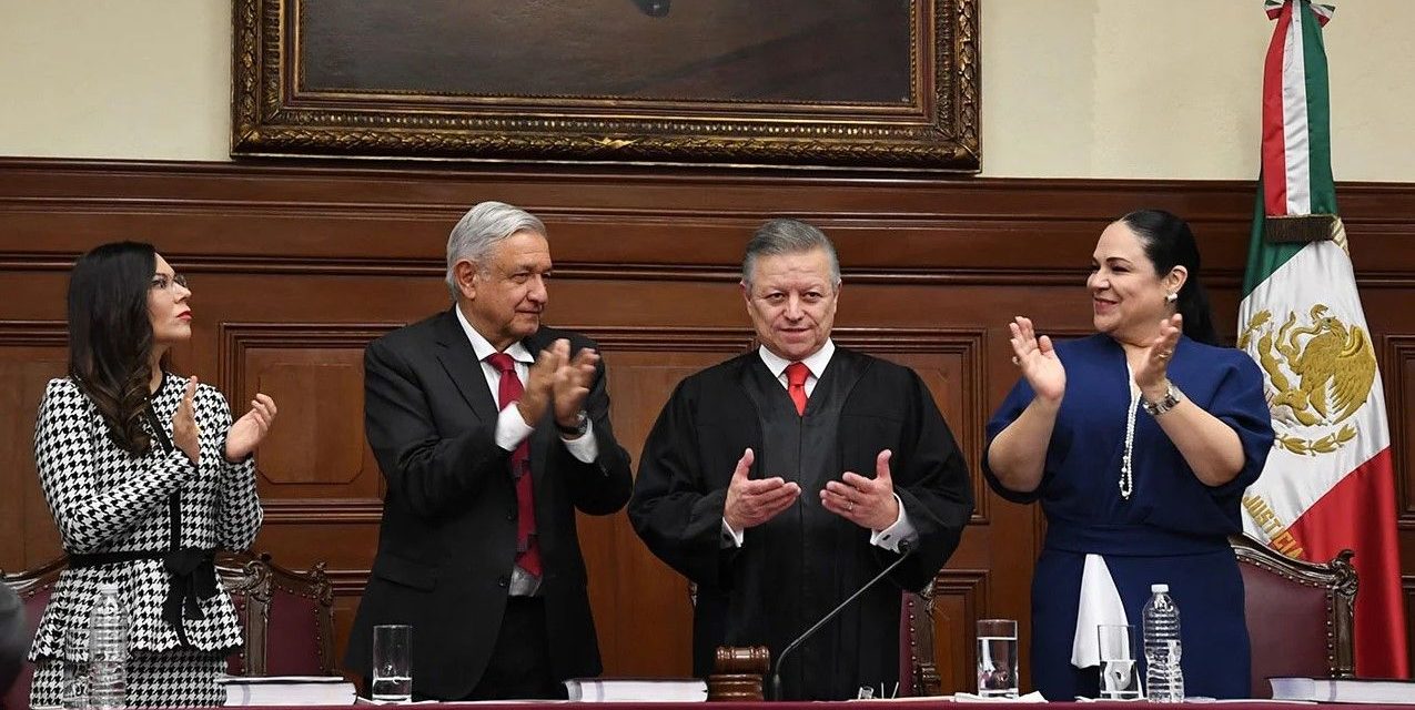 Obrador revelará terna de mujeres para sustituir a Arturo Zaldívar en la Corte