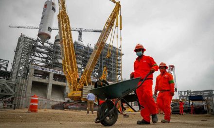 Fuga de constructoras en Monclova preocupa a comerciantes