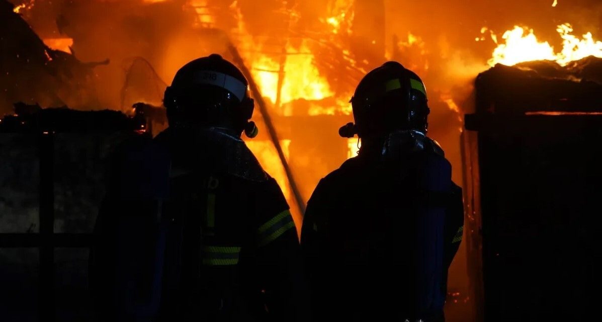 Arrestan a joven por incendiar vivienda durante arranque de ira en Múzquiz