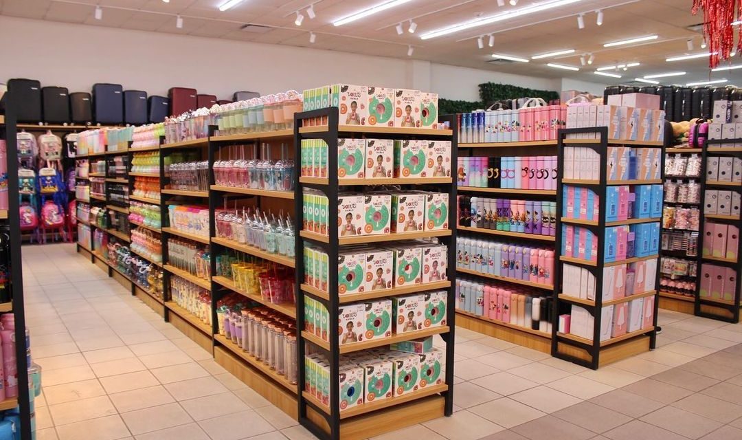 Arribo de tiendas chinas a Saltillo afecta al comercio local