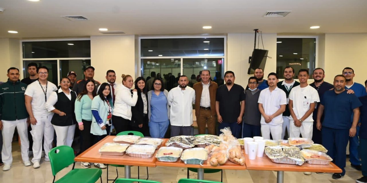 Reconocen a personal médico de Acuña