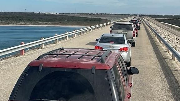 Piden precaución al viajar a la presa La Amistad