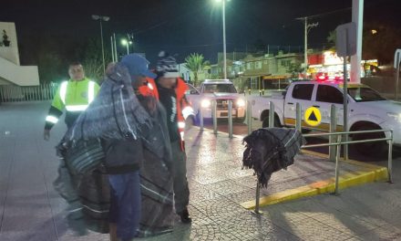 Más de 400 personas son atendidas en refugios temporales de Torreón