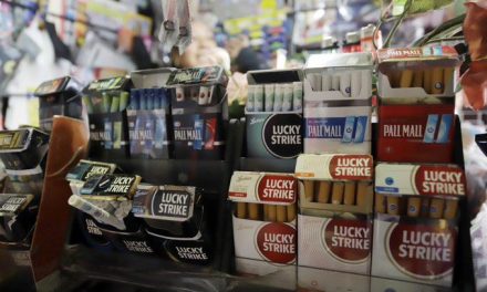 Tienditas podrán exhibir cigarros de nueva cuenta