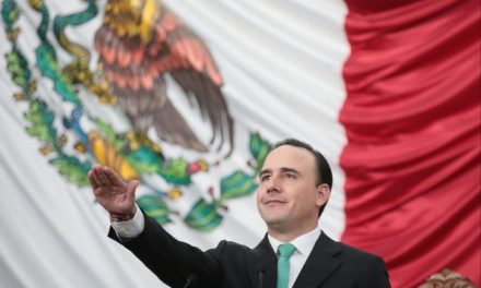 Es Manolo Jiménez Salinas gobernador constitucional de Coahuila