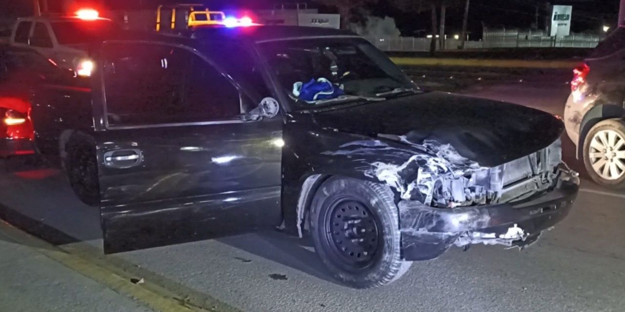 Amanecido choca a dos autos en Saltillo