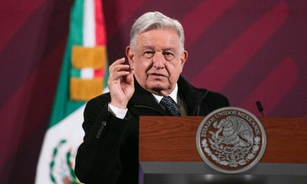 AMLO afirma que será mujer la próxima ministra de la SCJN y la anunciará esta tarde