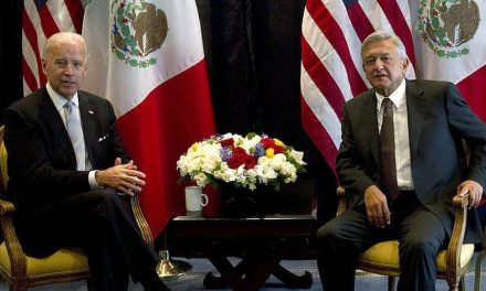 AMLO entablará conversación con Joe Biden sobre migración y cierre de cruces ferroviarios