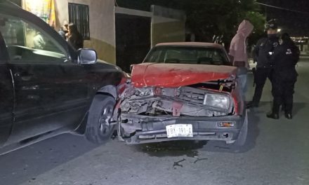 Ebrio perdió el control y causó accidente