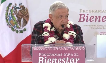 AMLO afirma que si no se gana la mayoría en el Congreso no habrá presupuesto para programas sociales