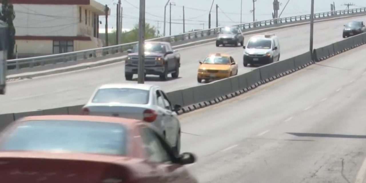 Crece flujo vehicular en región sureste